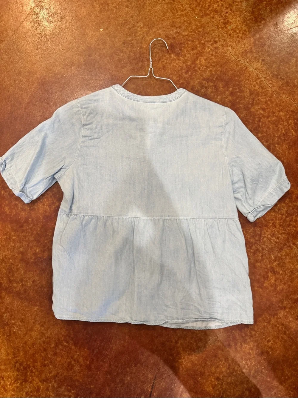 Old Navy Light Blue Lace-Up Peasant Tunic Top